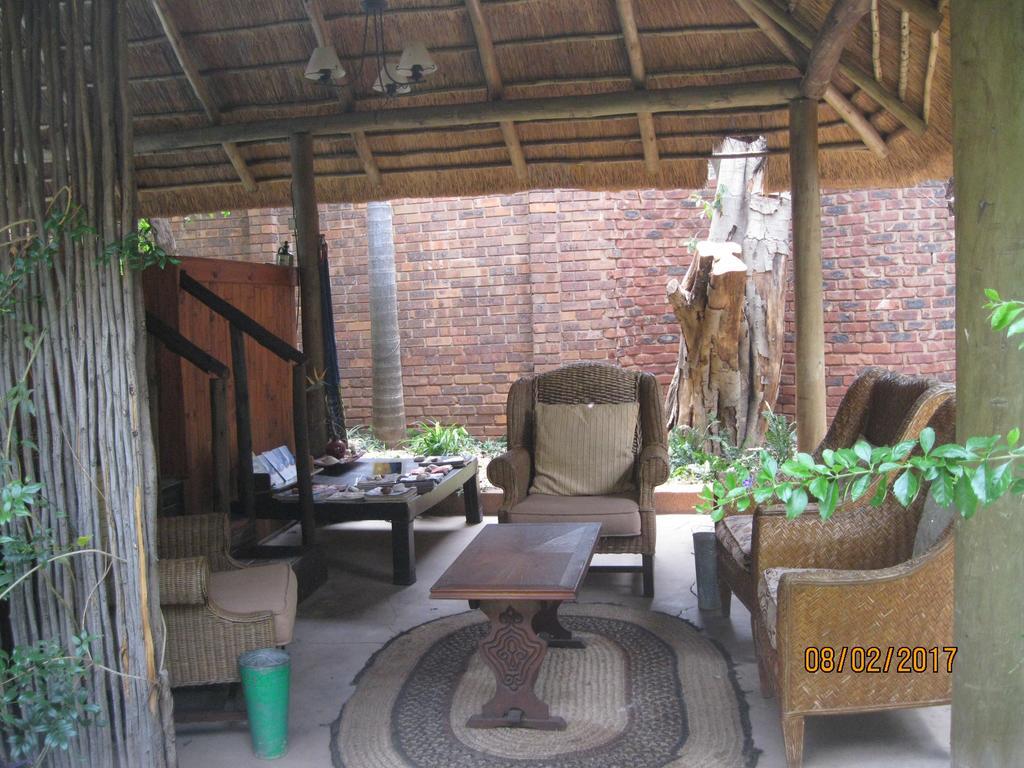 Treetops & Treats Guest House Pretoria-Noord Exterior foto