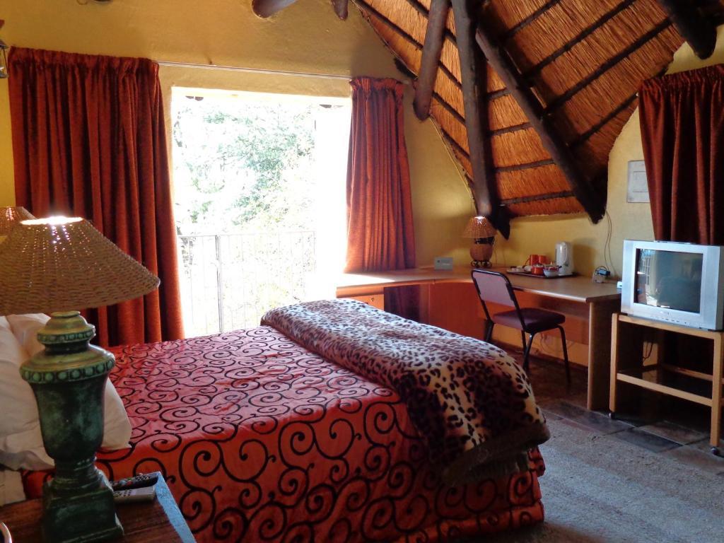 Treetops & Treats Guest House Pretoria-Noord Exterior foto